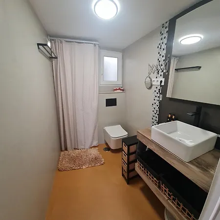 La Bendita En Villa